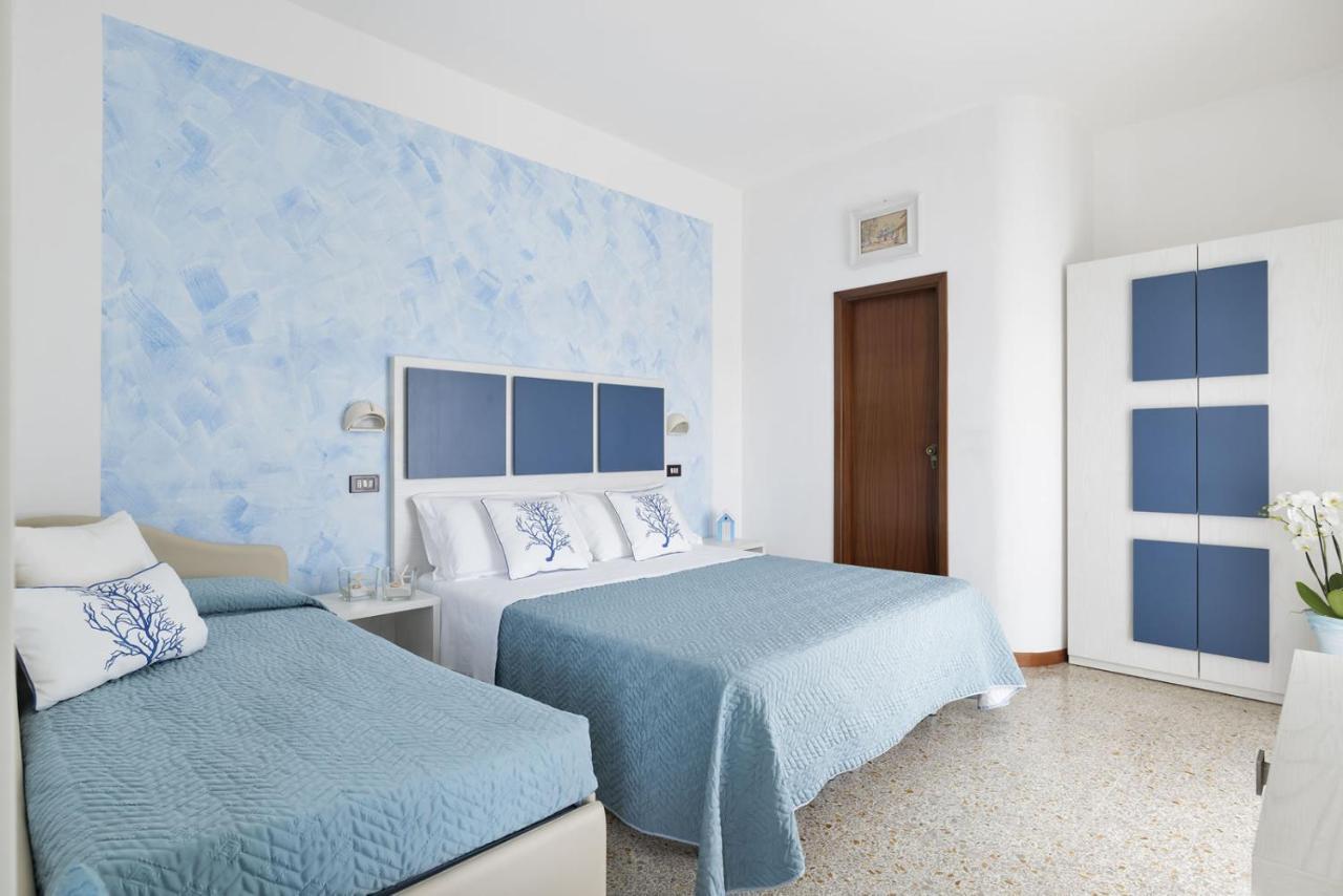 Hotel Capitol Misano Adriatico Exteriér fotografie
